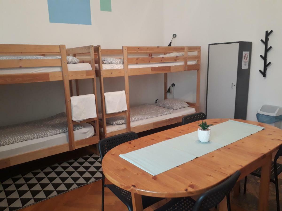 East Side Hostel Budapest Exterior foto